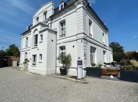 Hôtel Échappée en Baie - Parking privé gratuit dont forfaits bornes électriques réservable，位于索姆河畔的圣瓦列里的酒店
