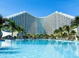 Holi Arena Cam Ranh Condo & Resort