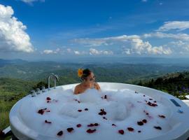 Above The Clouds - Chiang Rai，位于Ban Ri So的豪华酒店