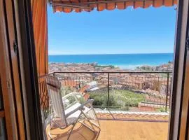 TheKeyStudio, La Casa del Mare Azzurro with seaview