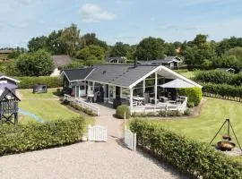 Holiday Home Hyldekrogen Hejls I