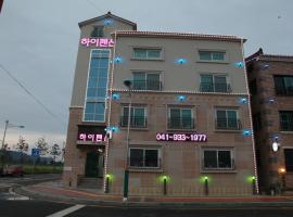 Boryeong Daecheon High Pension，位于保宁市的酒店