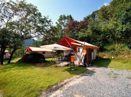 Pocheon Sanjeong Hosoo Glamping，位于抱川市的酒店