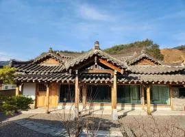 Inje One Holiday Overnight Pension