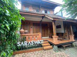 Saraswati Traditional Homestay Temanggung RedPartner，位于Parakan的酒店