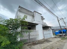 OYO 94161 Kost Aisyah，位于Bilibili的酒店