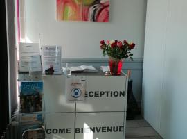 HOTEL le PONT DE LAUBE，位于Arcis-sur-Aube的酒店