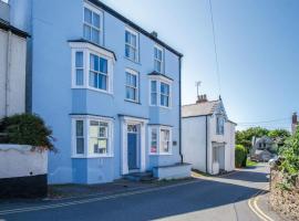 Sea Glass - 2 Bedroom Apartment - Manorbier，位于马诺比尔的酒店