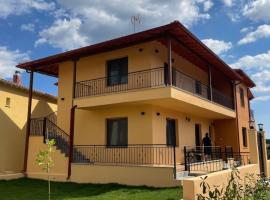 Old Castle 1，位于Palai&oacute;kastron的带热水浴缸的酒店