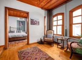 Luxurious Ottoman style mansion in Fatih Istanbul