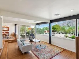 Tranquil Mid-Century Home in Foothills home