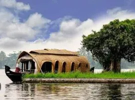 Kalappura Houseboats & Tours