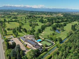 Golf Hotel Cavaglià，位于卡瓦利亚的酒店