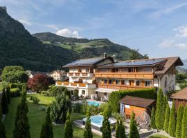 Hotel Bischofhof，位于丘萨的酒店
