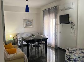 Casa vacanze Òikos Letojanni -Taormina mare，位于勒托阳尼的酒店