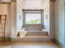 ASILO in BAROLO，位于巴罗洛的民宿