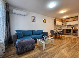 Brand new apartment with free parking near city center，位于索非亚的酒店