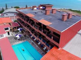 Hotel International，位于佩德纳莱斯的酒店
