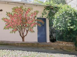 The Roses Home for Women，位于第比利斯的青旅