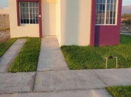 Casa las Palmas，位于特科曼的酒店