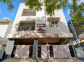 Super Hotel O Madurai Near Bus Stand formerly Lakshmi Palace，位于Tallākulam的酒店