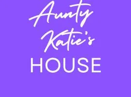 Aunty Katie's House, NI Tourist Board Certified & located on the main Oldpark Road to Belfast, with Free Continental Breakfast & Free Ultra Fast SKY internet, free SKY Sports & free SKY Cinema, Self-check in after 10pm GMT