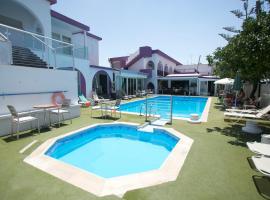 Neptune Hotel Apartments Paphos，位于珊瑚湾的酒店