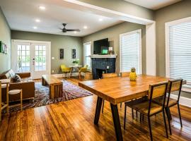 C'est La Vie - make memories at our cozy bungalow