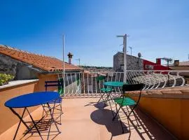 House Grisia 33
