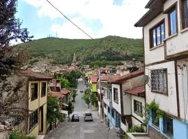 Afyon kalesi eteklerinde bir yer