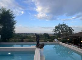 Il皮特托酒店，位于埃尔萨谷口村的酒店