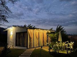Ziwa Ecohotel Roldanillo Valle - Cabaña Lewa，位于Roldanillo的酒店
