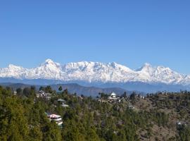 RUDRA Retreat，位于Hawālbāgh的酒店
