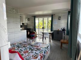 Chez Guy , vue sur l'océan，位于Tiputa的酒店