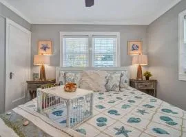 Pierside Retreat Saint Simons Island 3BR Sleeps 8