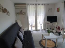 Appartement 10 Des Acacias，位于昂迪兹的酒店