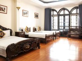 Group Nest Hotel,位于河内的酒店