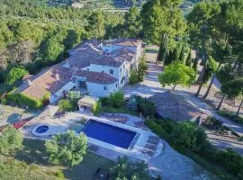 Eco Hotel con encanto Masía la Mota B&B