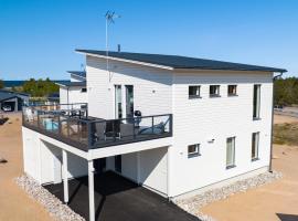 Seaside villa by paradise - Uusi korkeatasoinen huvila Kalajoki Hiekkasärkät，位于卡拉约基的酒店