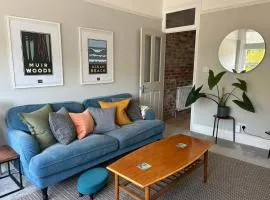 Charming Edwardian maisonette in trendy location, minutes from restaurants and pubs in Ashley Cross, Poole