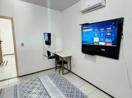 Ap 2 quartos em bairro nobre com garagem