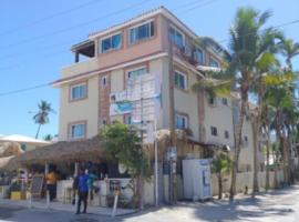 Hotel las rosas de punta cana，位于蓬塔卡纳的酒店