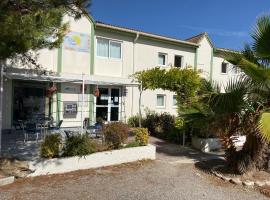 Brit Hotel Salon de Provence，位于普罗旺斯地区萨隆的酒店