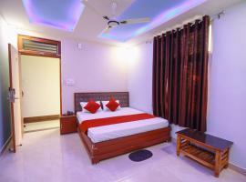 Asha Hotel，位于勒克瑙的酒店