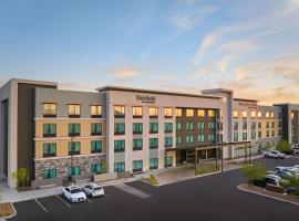 Fairfield Inn & Suites by Marriott Tempe，位于坦培的带泳池的酒店