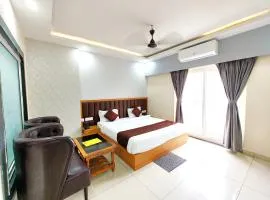 Hotel Shree Gajanana Puri - A Luxury Collection of Hotel - Spacious and Decorated Room with Lift and Parking Facilities - Best Hotel in Puri