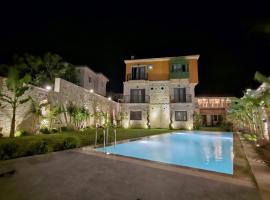 elia hotel alaçatı，位于切什梅的酒店