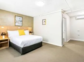 Quality Inn Sunshine Haberfield
