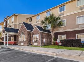 Quality Inn & Suites Augusta Fort Eisenhower Area，位于奥古斯塔的酒店