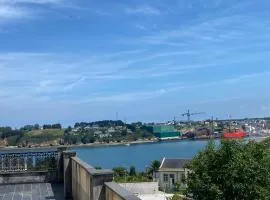 Apartamentos Buenos Aires,en el centro de Ribadeo con vistas a la ría